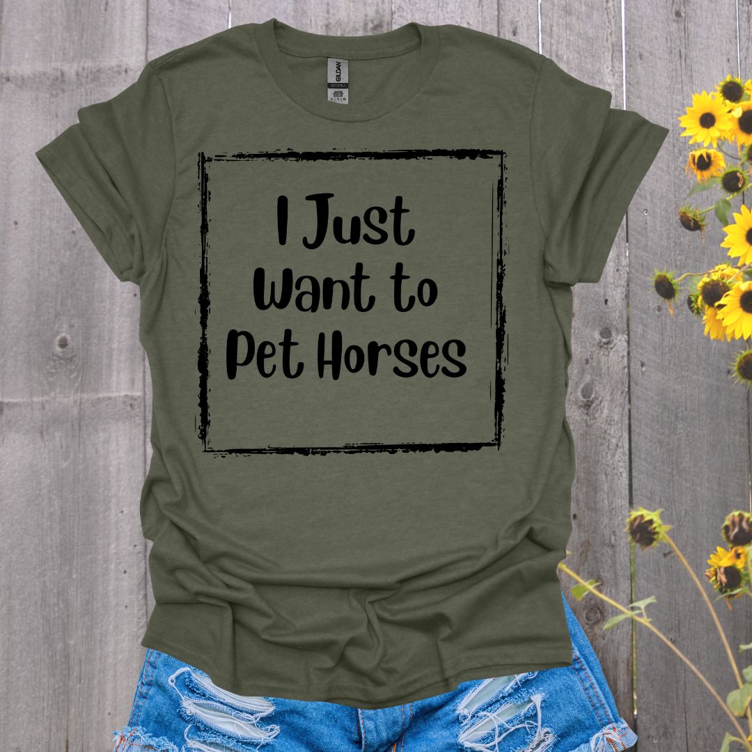 I Just Want to Pet Horses Softstyle T-Shirt