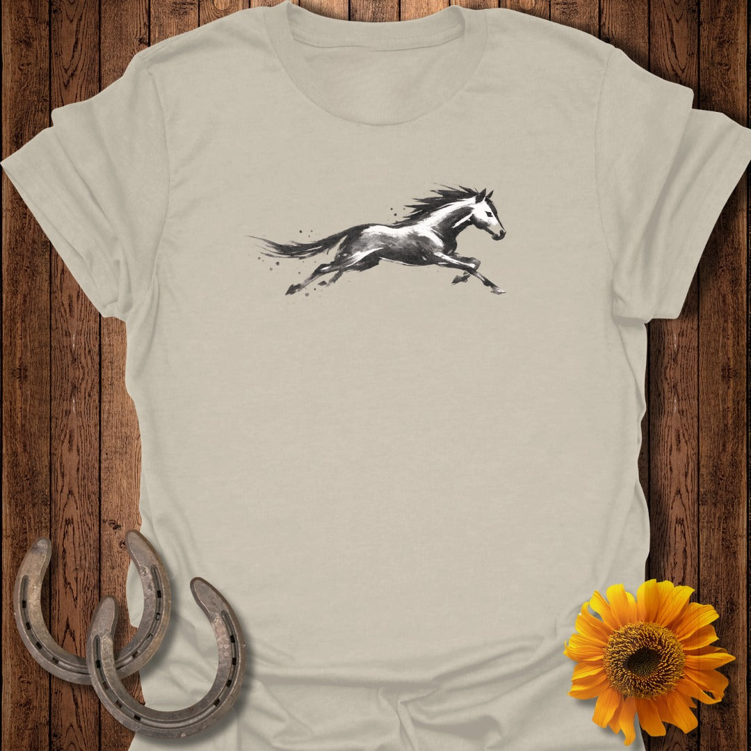 T-shirt with watercolor horse graphic, horseshoes, and sunflower decoration.